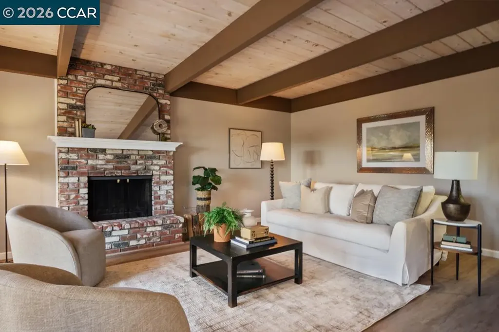 17786 Parker Road Castro Valley CA 94546