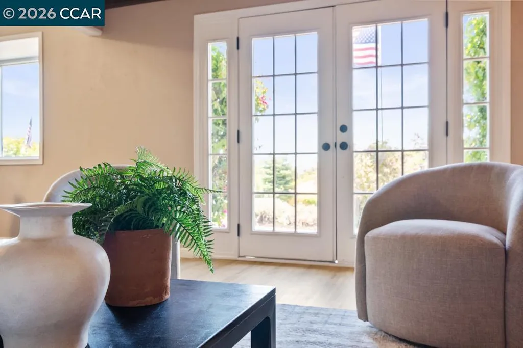 17786 Parker Road Castro Valley CA 94546