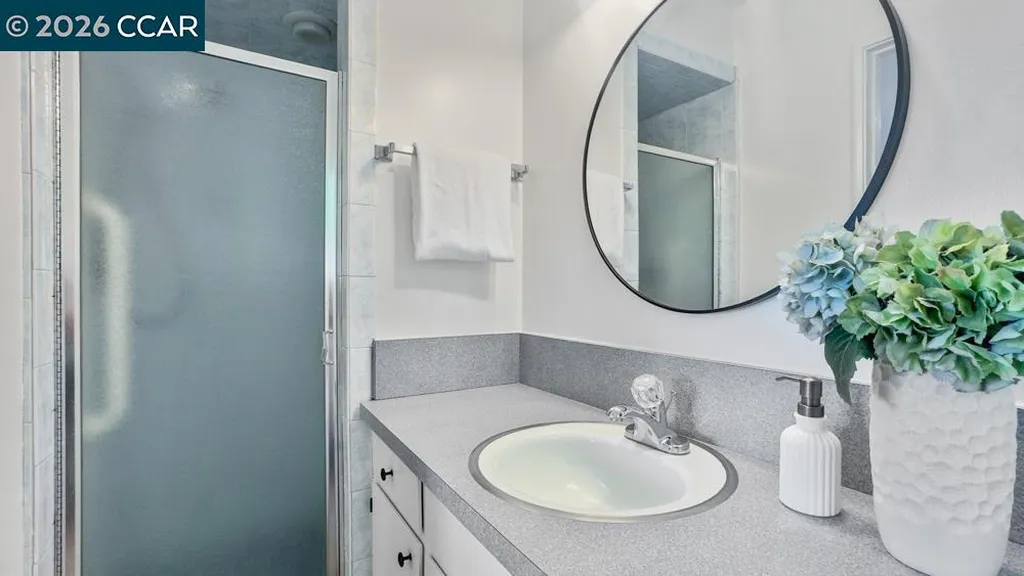 17786 Parker Road Castro Valley CA 94546