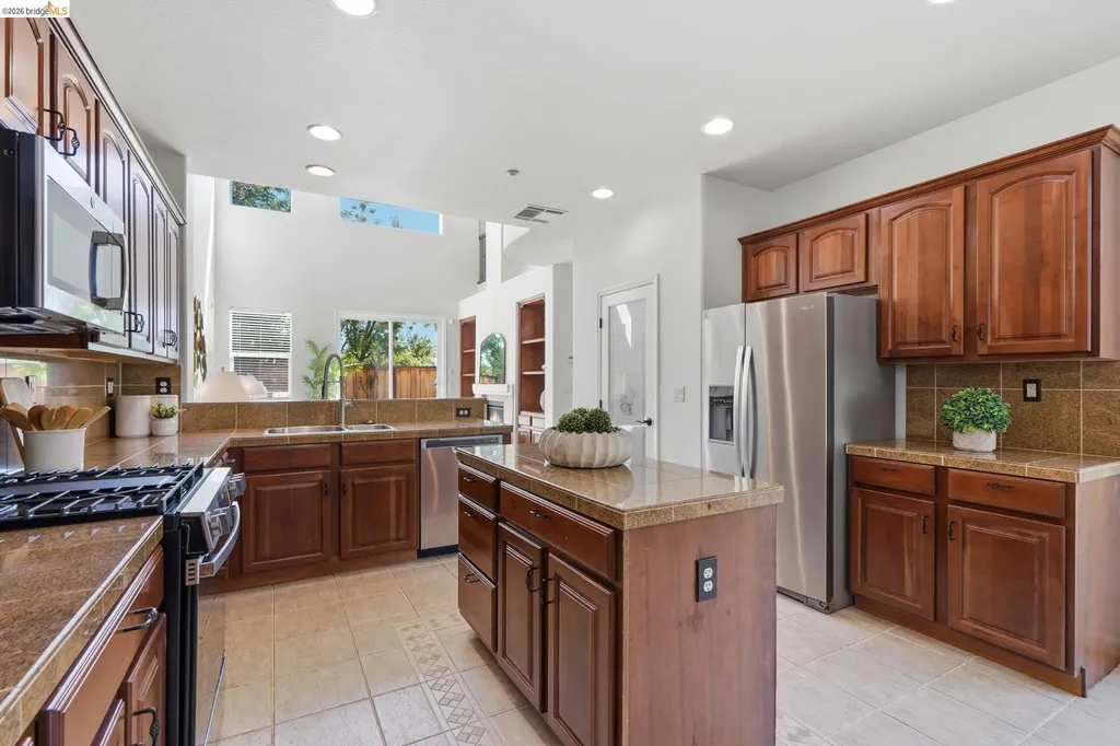 308 Foothill Drive Brentwood CA 94513