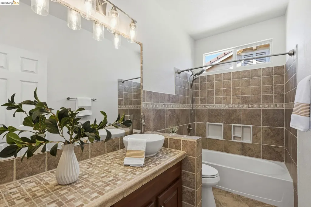 308 Foothill Drive Brentwood CA 94513