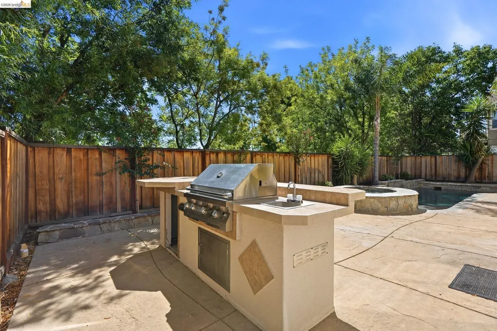 308 Foothill Drive Brentwood CA 94513