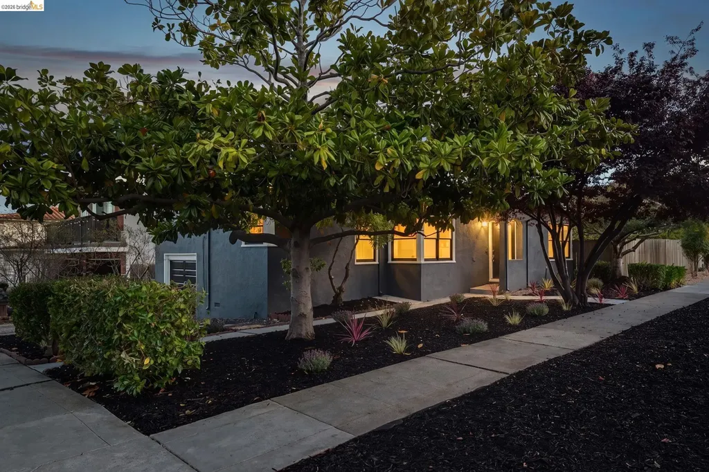 557 Lexington Avenue El Cerrito CA 94530