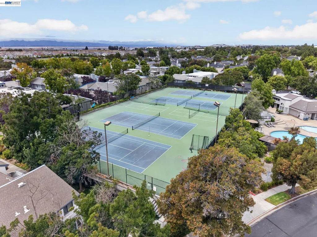 39921 Parada Street Newark CA 94560