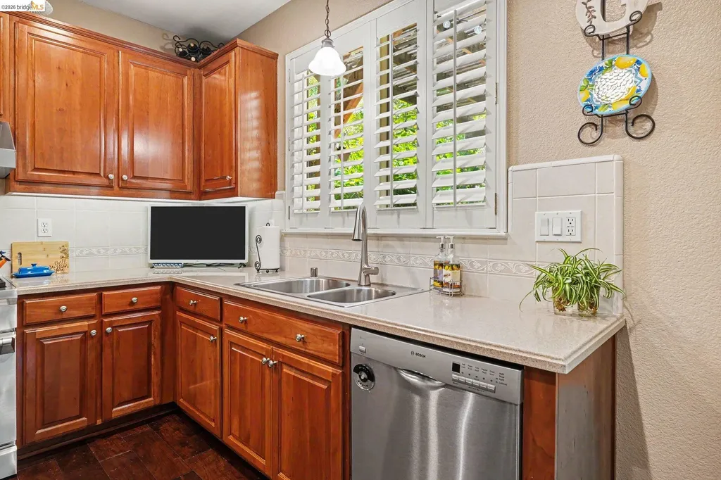 325 San Marino Lane Brentwood CA 94513