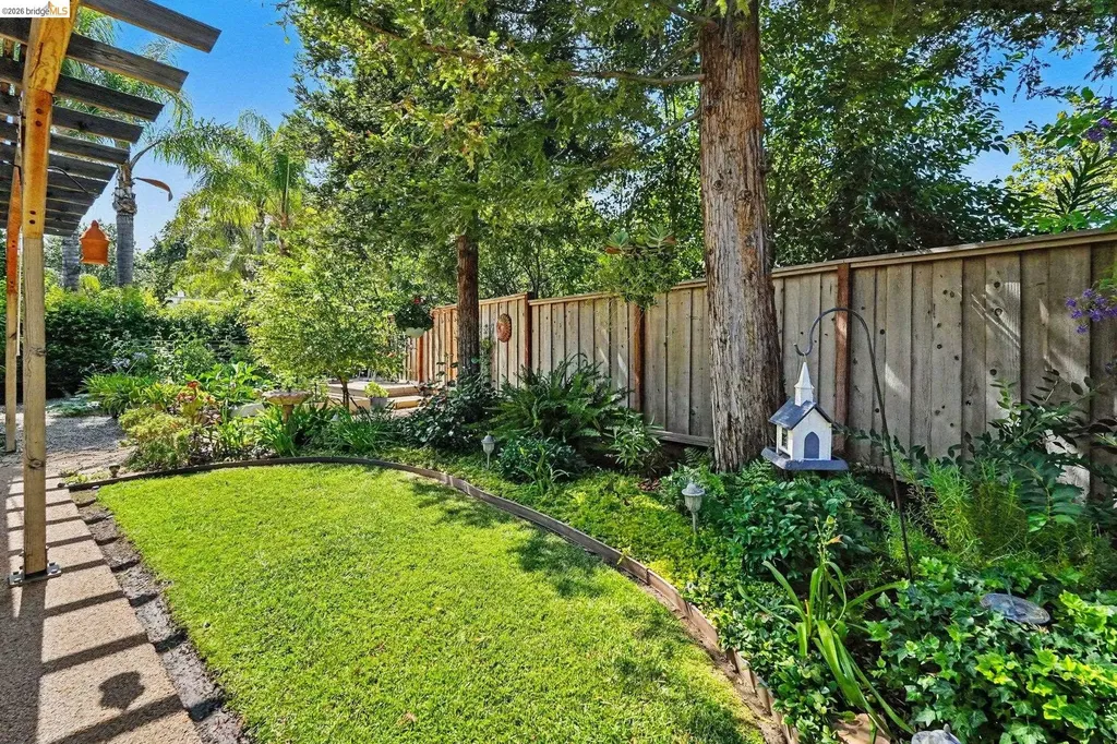 325 San Marino Lane Brentwood CA 94513
