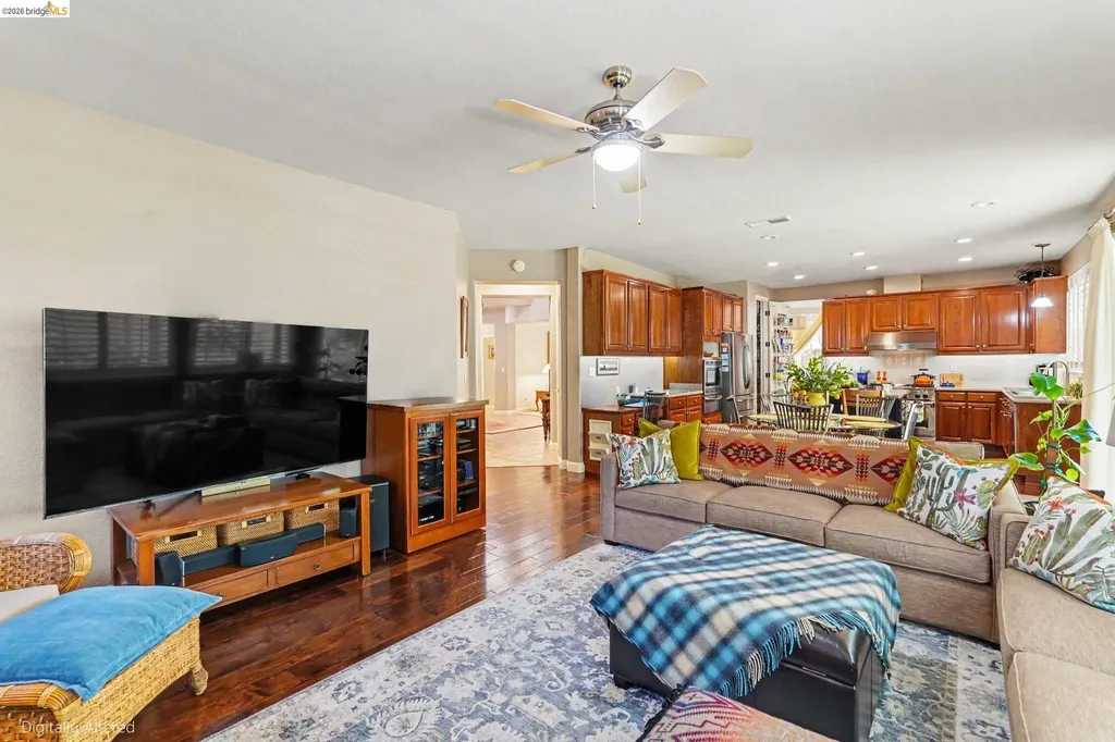 325 San Marino Lane Brentwood CA 94513