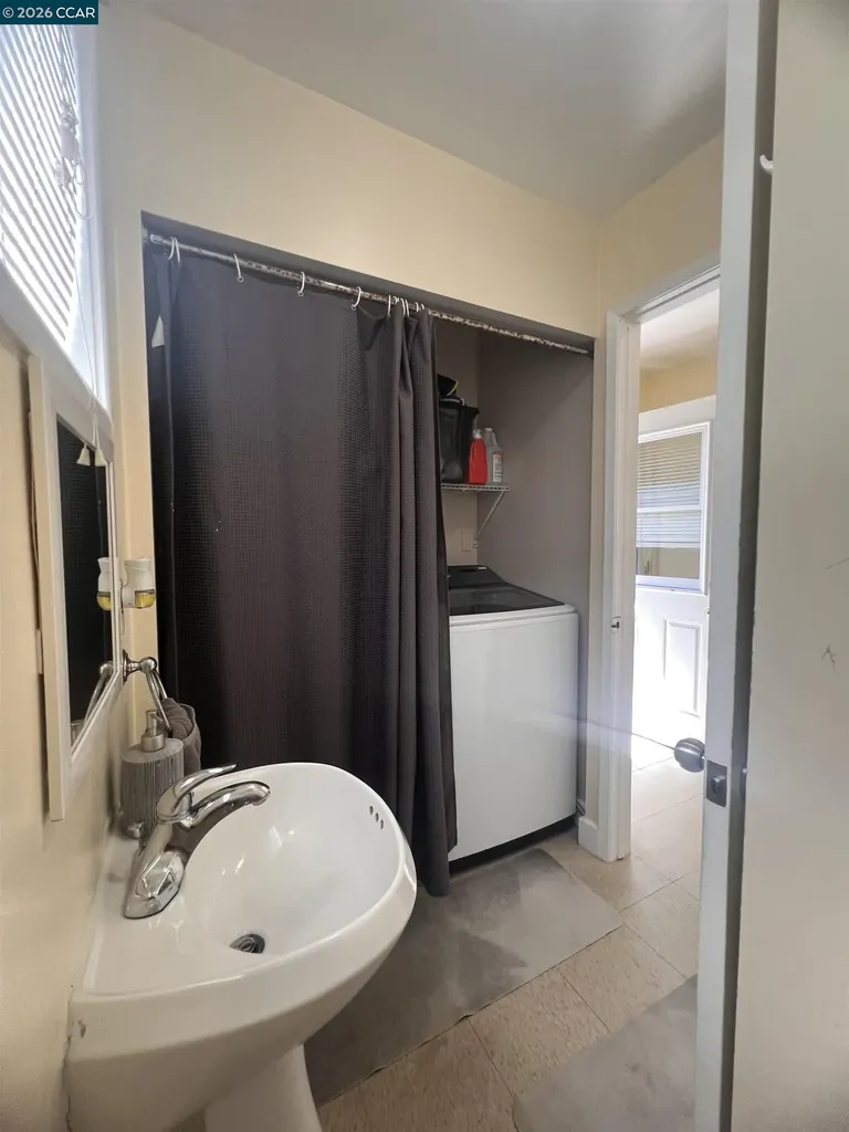 2428 Crescent Drive Concord CA 94520