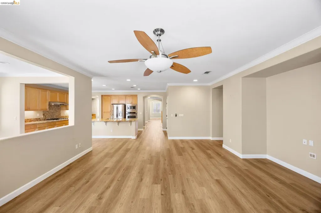 738 Solitude Drive Oakley CA 94561
