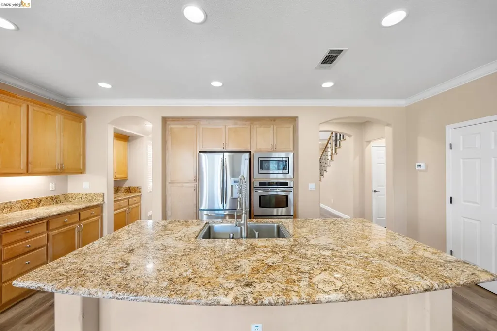 738 Solitude Drive Oakley CA 94561