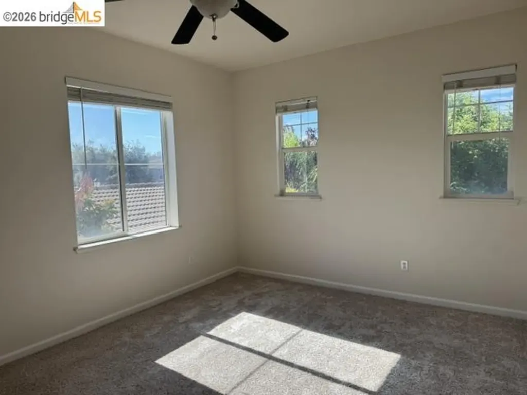738 Solitude Drive Oakley CA 94561