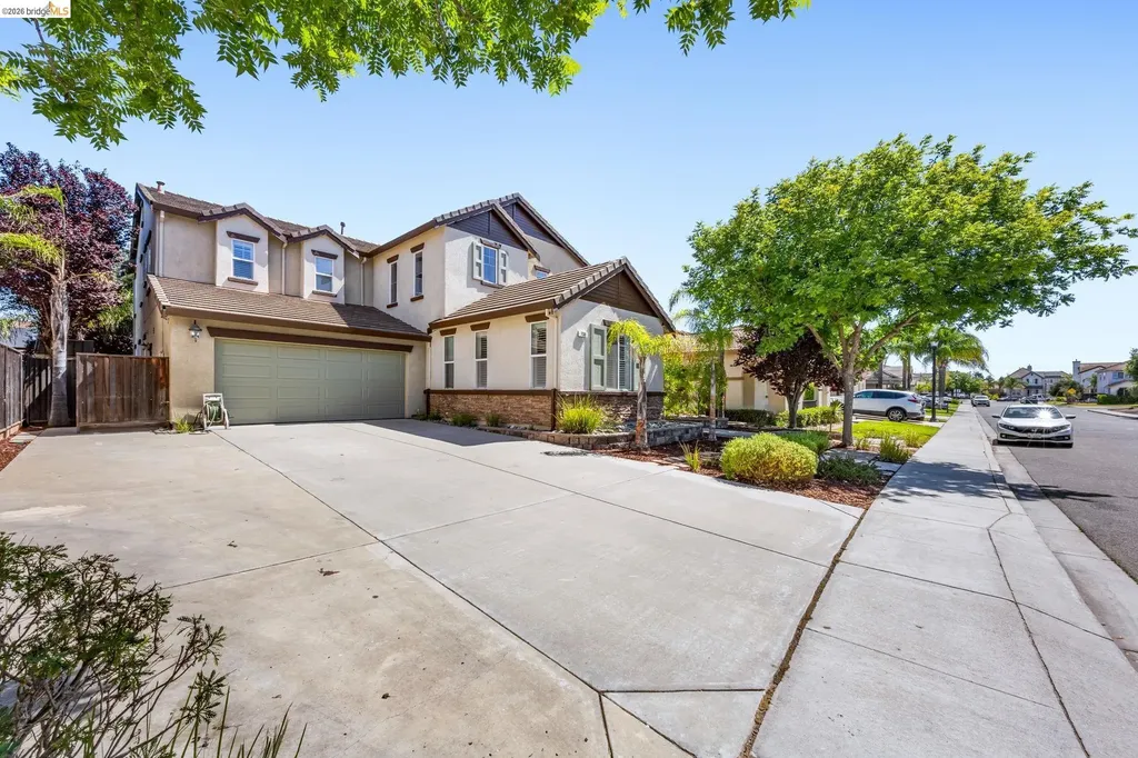 738 Solitude Drive Oakley CA 94561