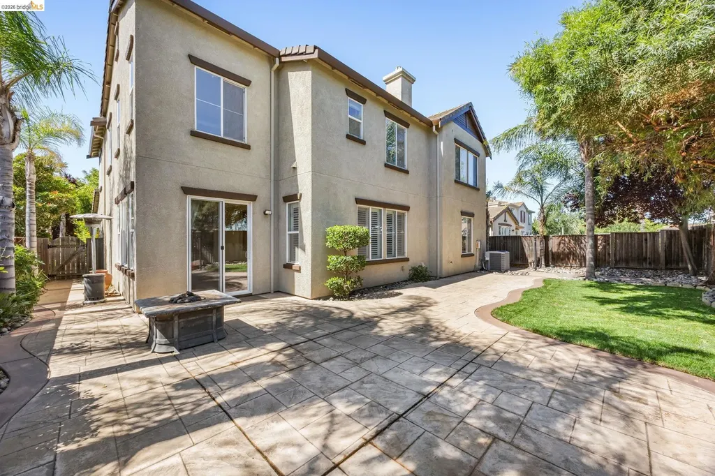 738 Solitude Drive Oakley CA 94561