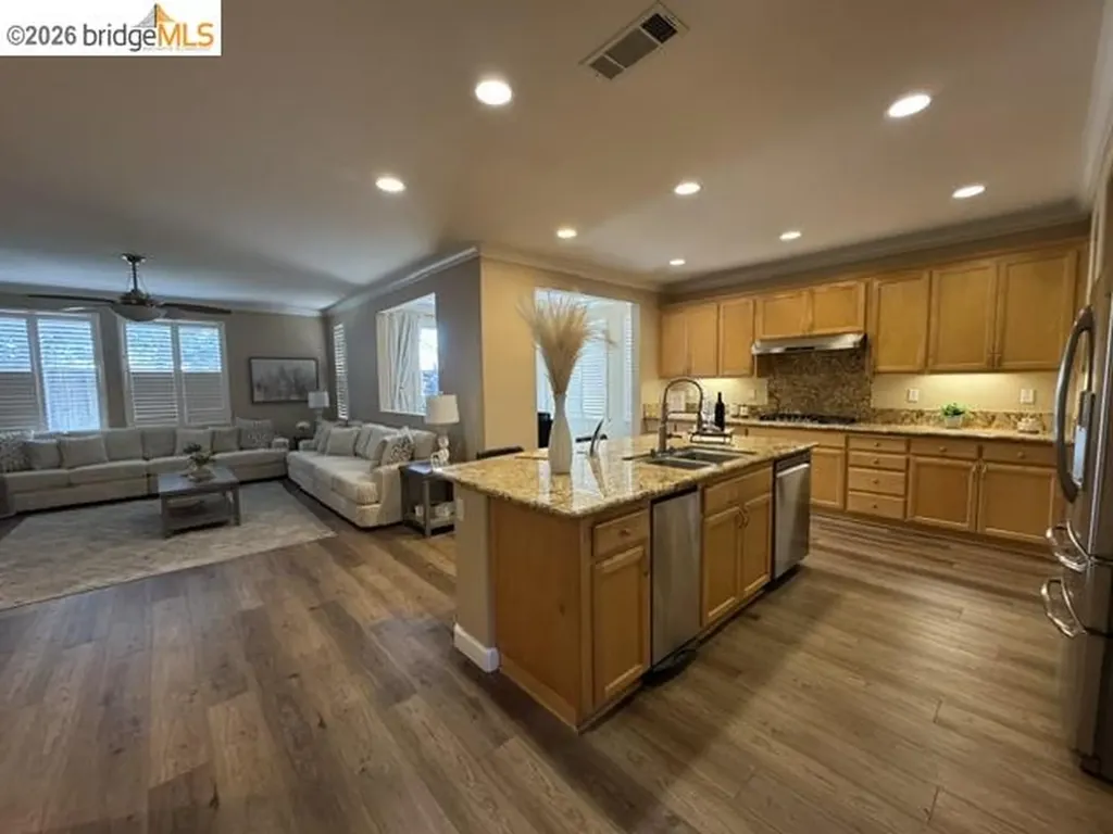 738 Solitude Drive Oakley CA 94561
