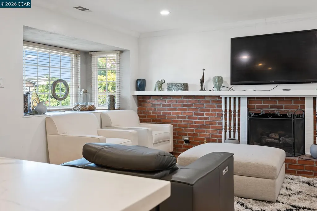 993 Argenta Court Pacheco CA 94553