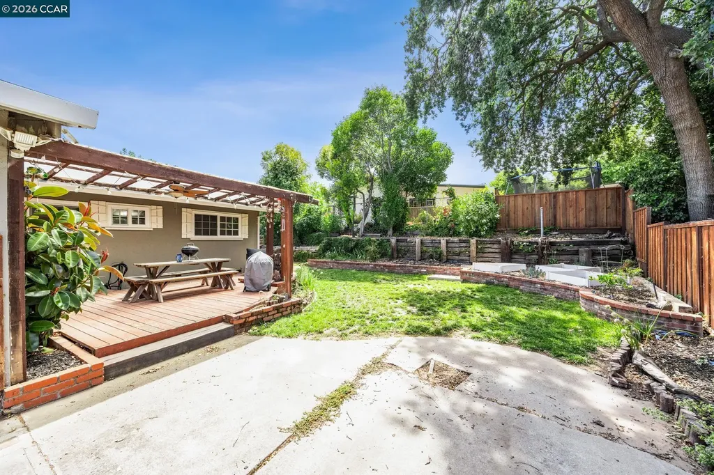 993 Argenta Court Pacheco CA 94553