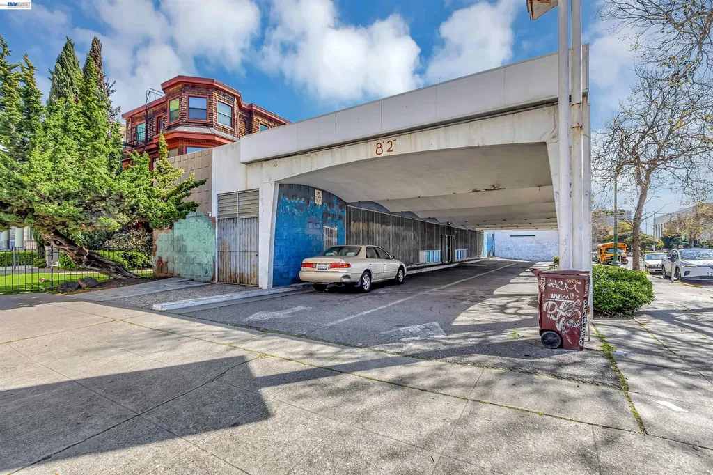 190 14th Street Oakland CA 94612