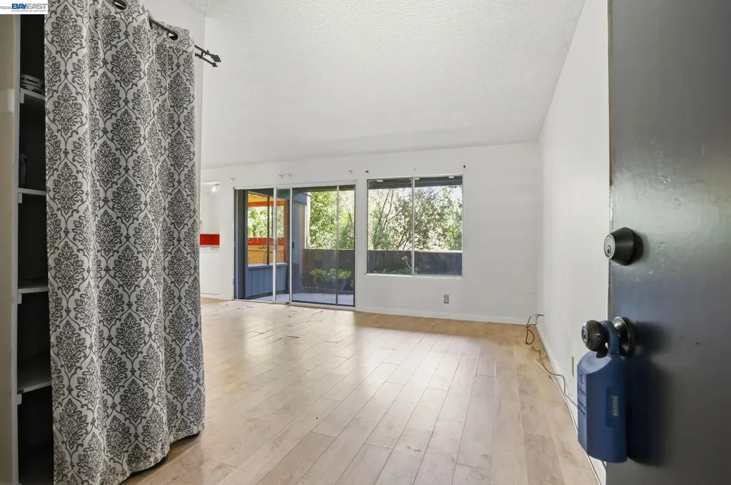 355 Parkview Terrace Vallejo CA 94589