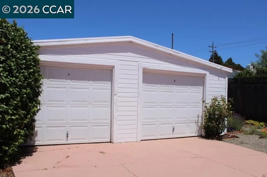 1209 Marin Avenue Albany CA 94706