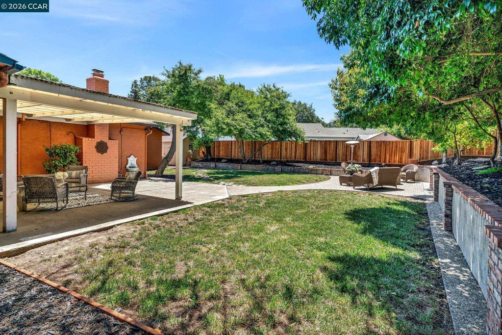30 Mt. Emory Court Clayton CA 94517