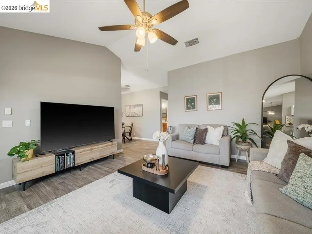 518 Bella Vista Drive Suisun City CA 94585
