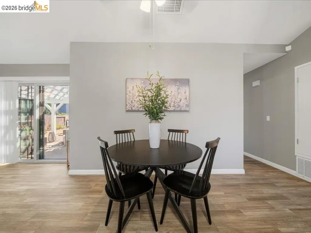 518 Bella Vista Drive Suisun City CA 94585