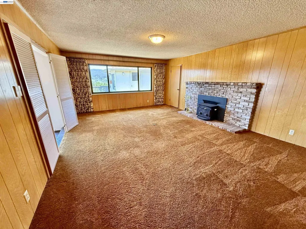 2164 Lakeview Drive San Leandro CA 94577