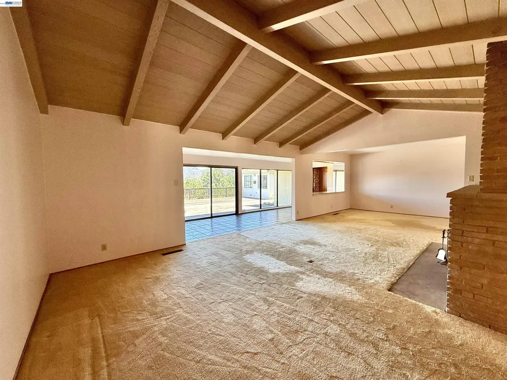 2164 Lakeview Drive San Leandro CA 94577