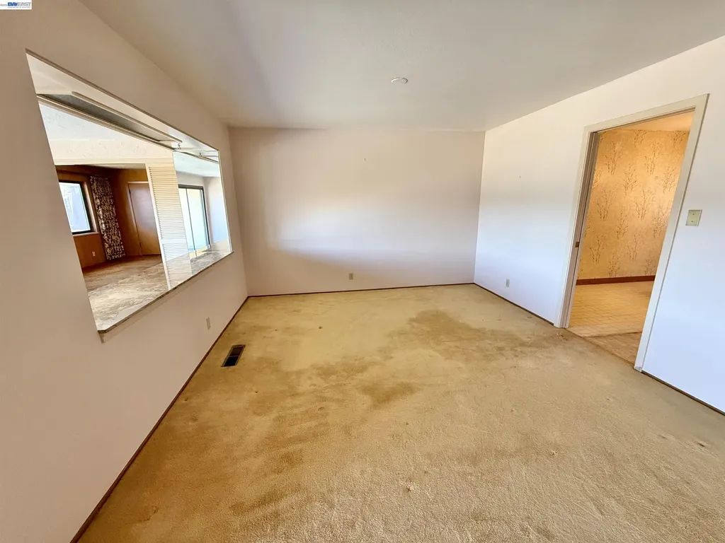 2164 Lakeview Drive San Leandro CA 94577