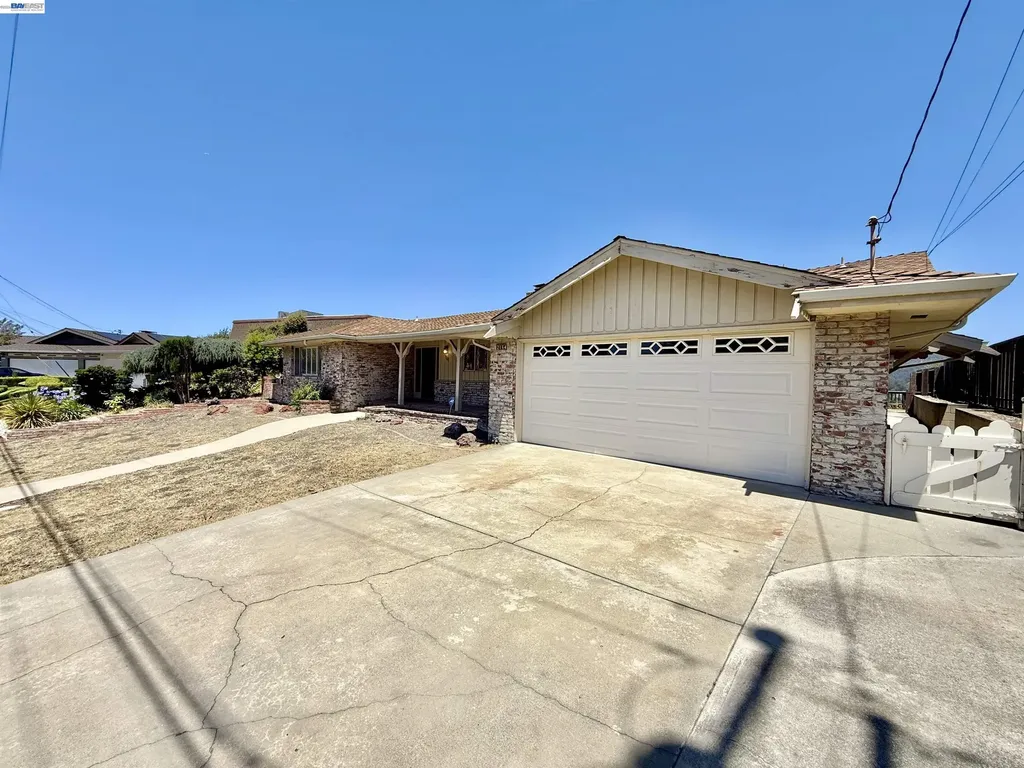2164 Lakeview Drive San Leandro CA 94577