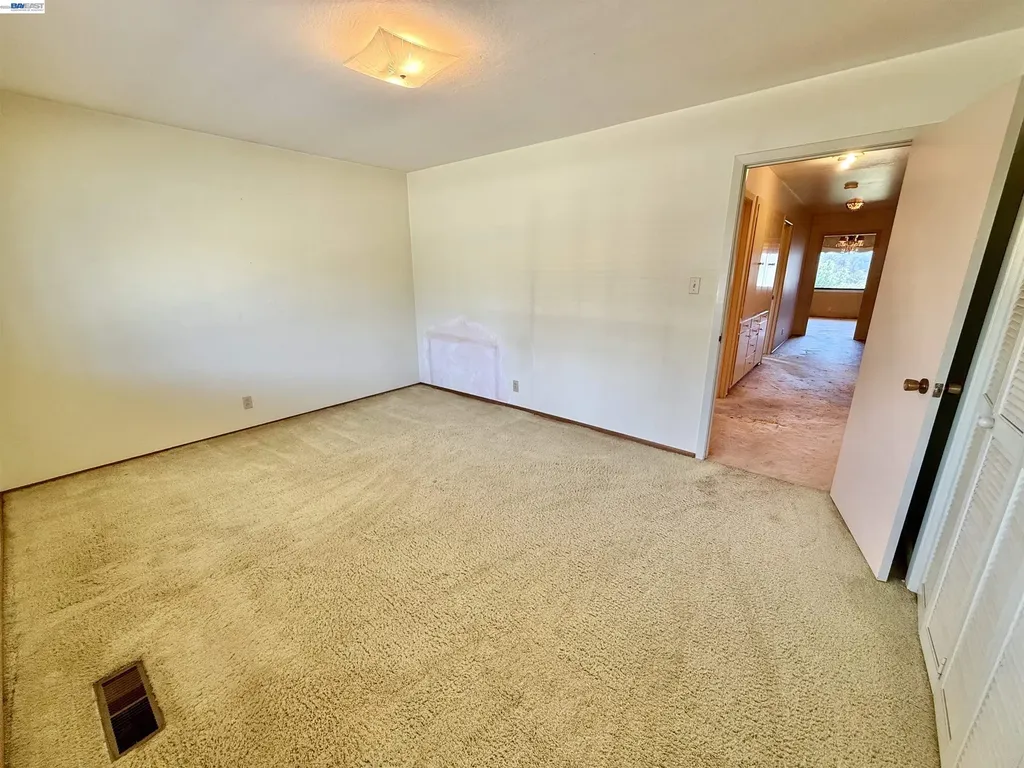 2164 Lakeview Drive San Leandro CA 94577