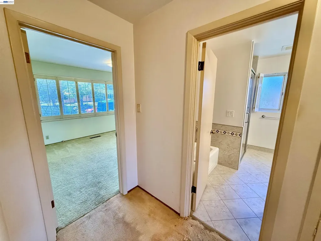 2164 Lakeview Drive San Leandro CA 94577