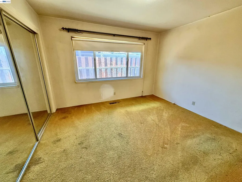 2164 Lakeview Drive San Leandro CA 94577