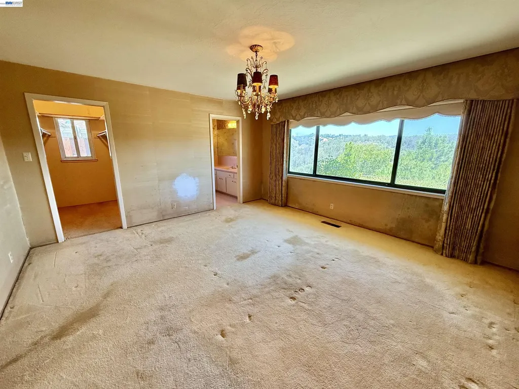 2164 Lakeview Drive San Leandro CA 94577