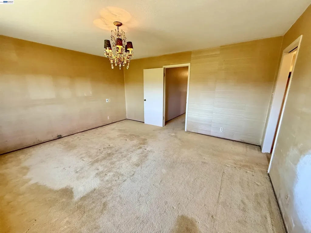 2164 Lakeview Drive San Leandro CA 94577