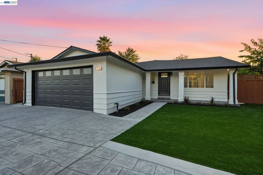 965 Collins Court Hayward CA 94544