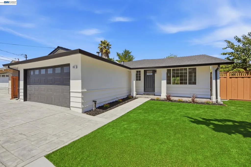 965 Collins Court Hayward CA 94544