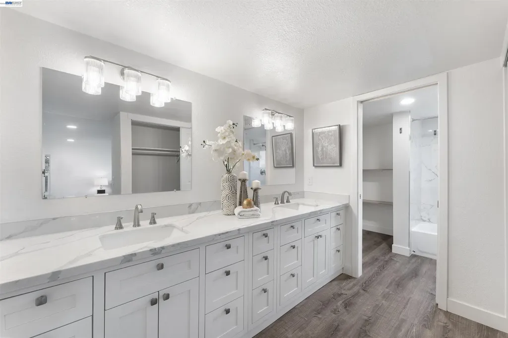 4216 Warbler Loop Fremont CA 94555