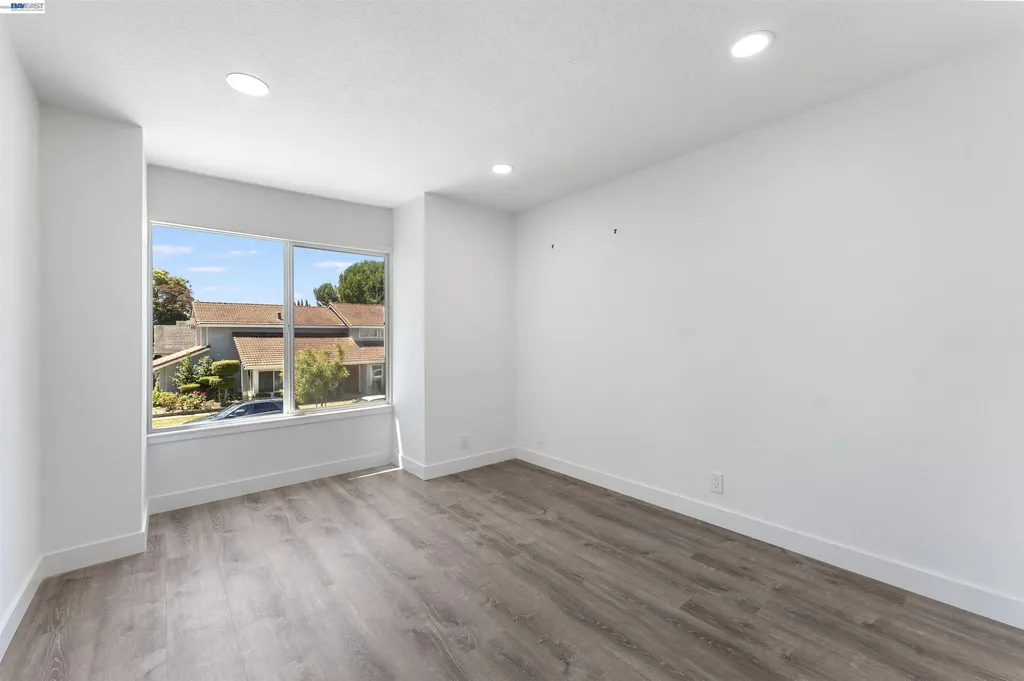 4216 Warbler Loop Fremont CA 94555