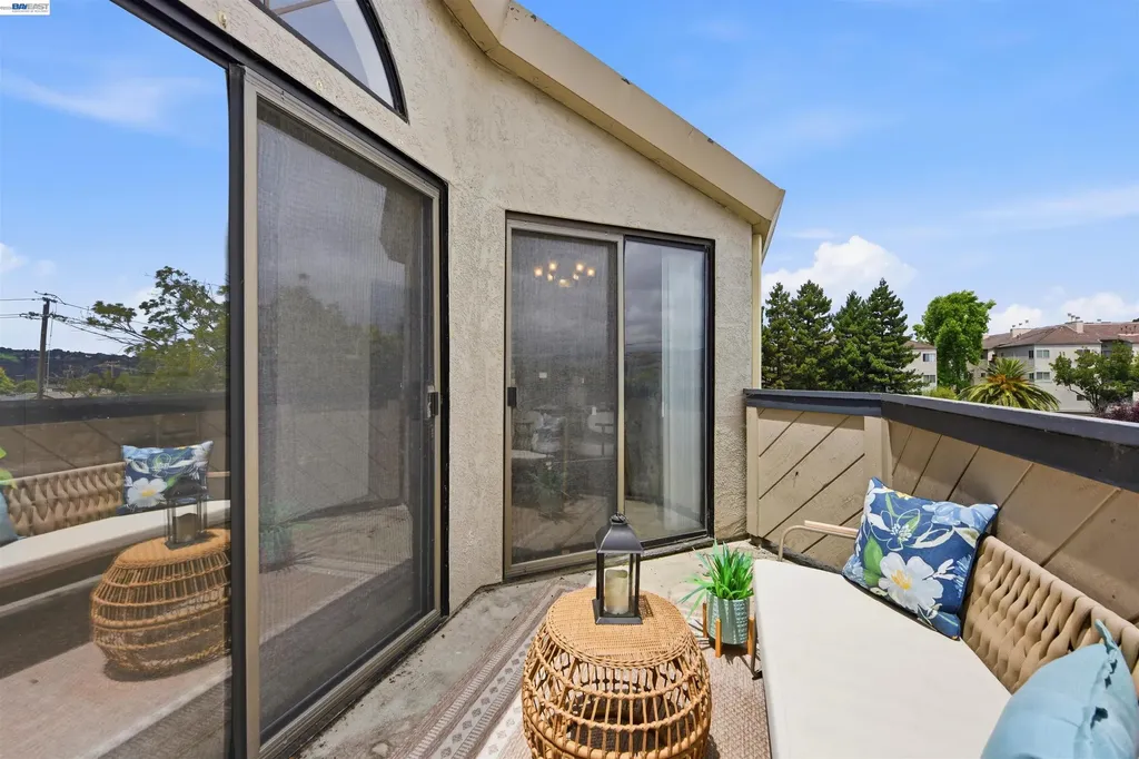 25930 Kay Avenue Hayward CA 94545