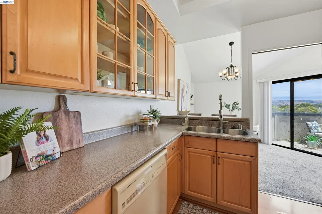25930 Kay Avenue Hayward CA 94545