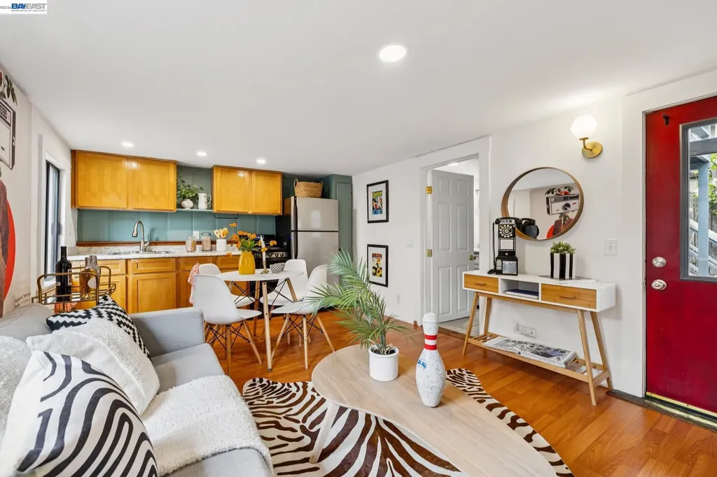 825 57th Street Oakland CA 94608