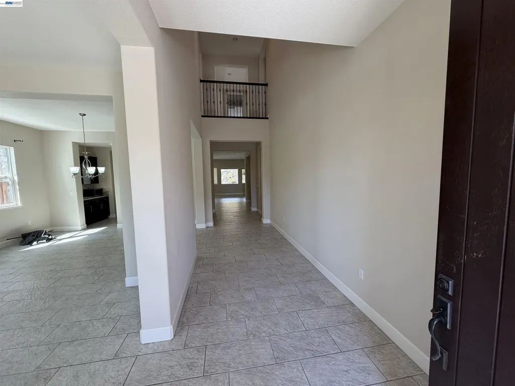 1695 Terracina Drive Dublin CA 94568
