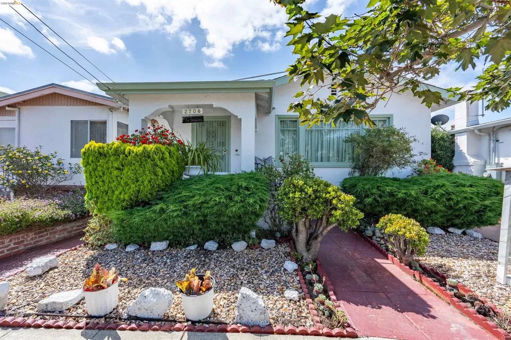 2706 67th Avenue Oakland CA 94605