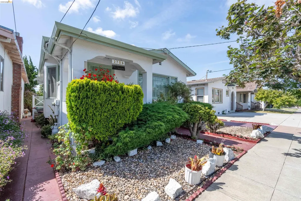 2706 67th Avenue Oakland CA 94605