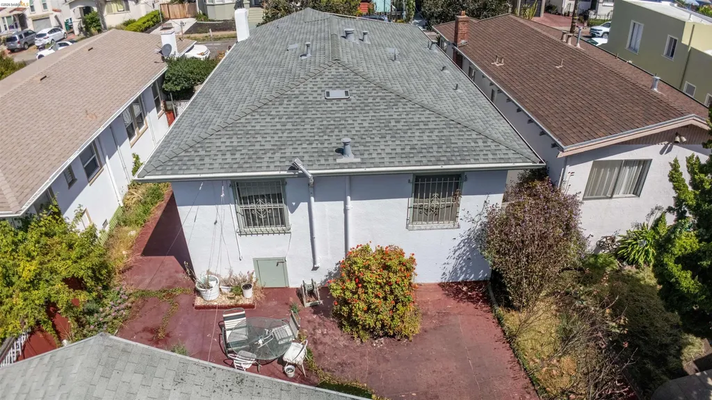 2706 67th Avenue Oakland CA 94605