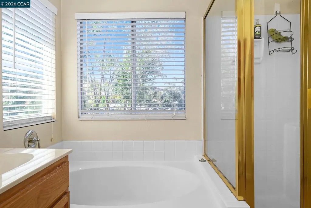 616 Ross Circle Martinez CA 94553