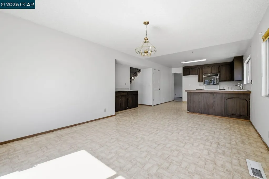 565 Mt Dell Drive Clayton CA 94517