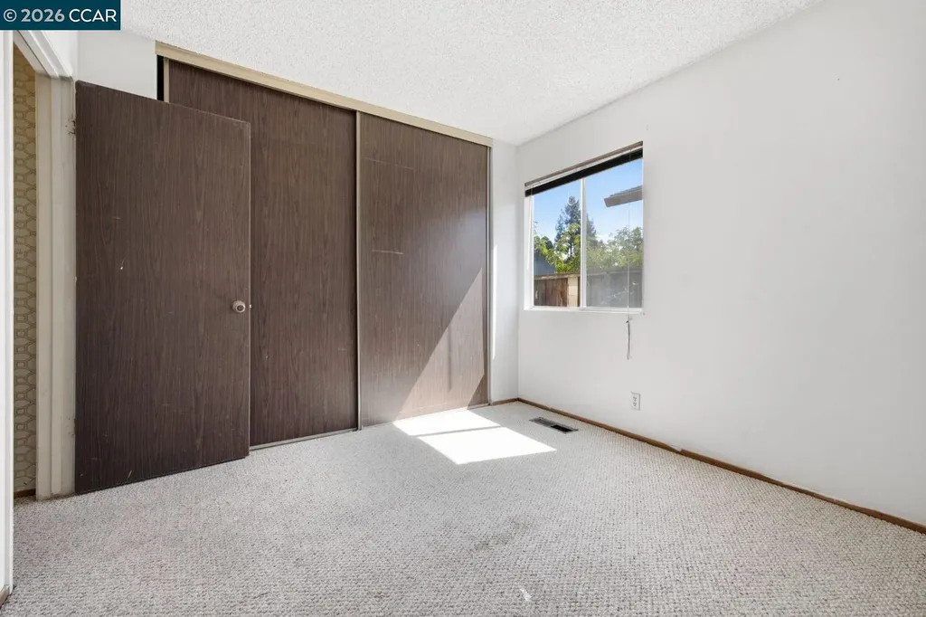 565 Mt Dell Drive Clayton CA 94517