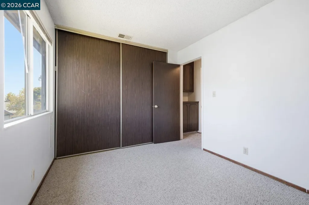 565 Mt Dell Drive Clayton CA 94517